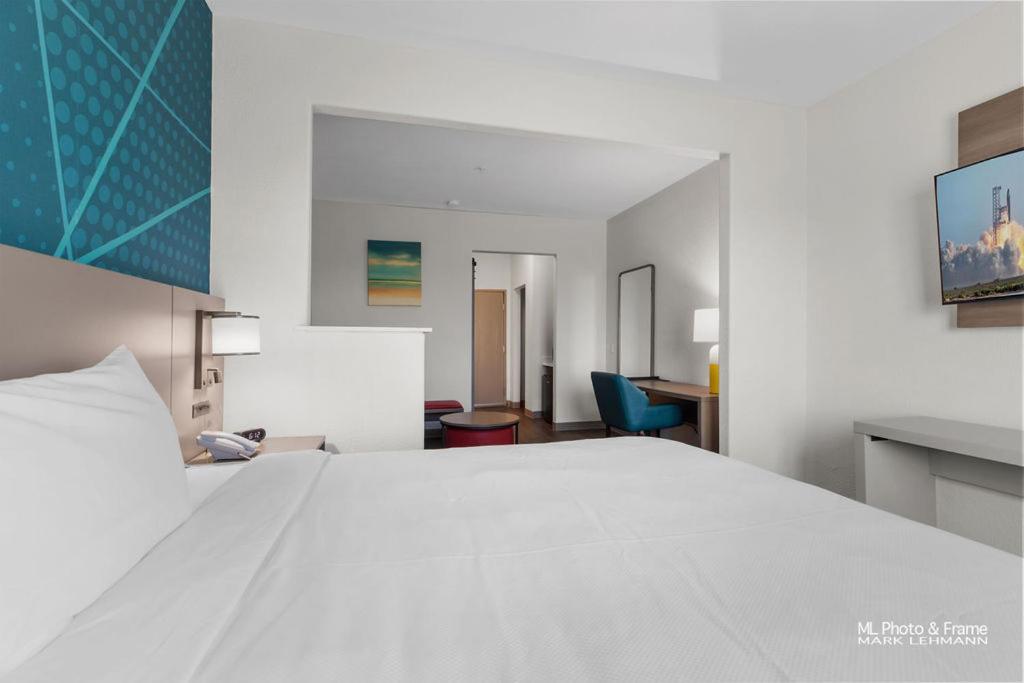 Comfort Suites Laredo Esterno foto