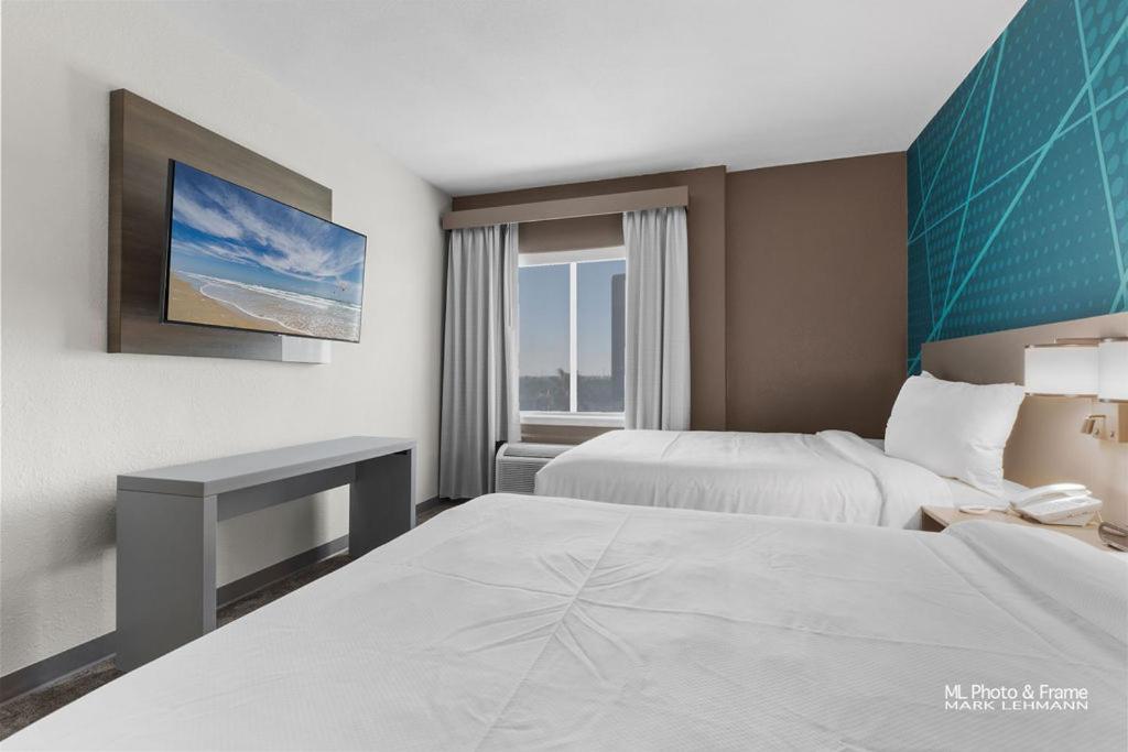 Comfort Suites Laredo Esterno foto