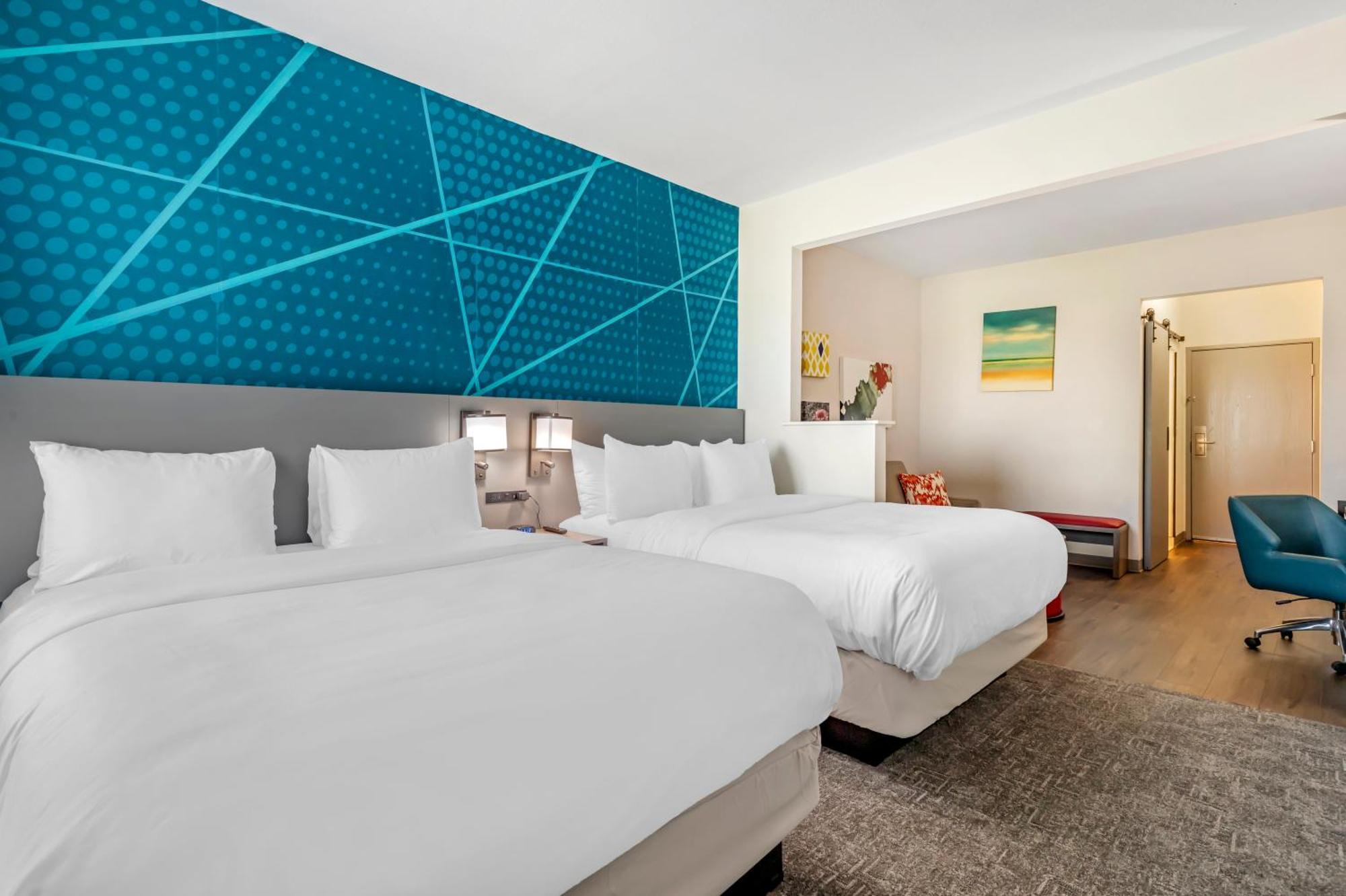 Comfort Suites Laredo Esterno foto
