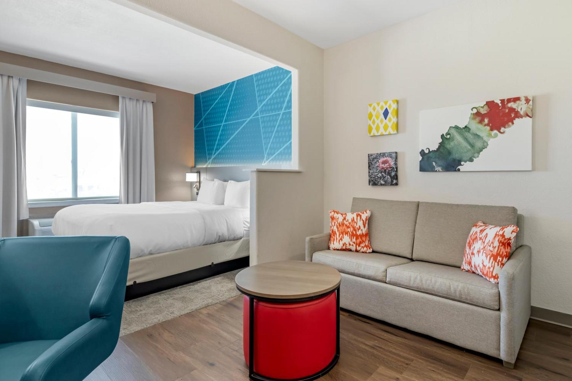 Comfort Suites Laredo Esterno foto